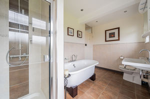 Photo 20- click for photo gallery